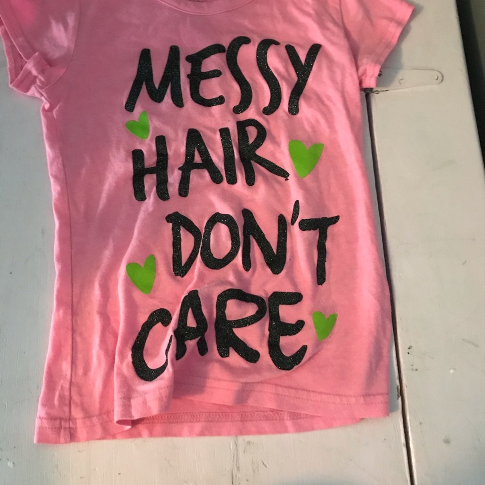 Pink tee shirt
